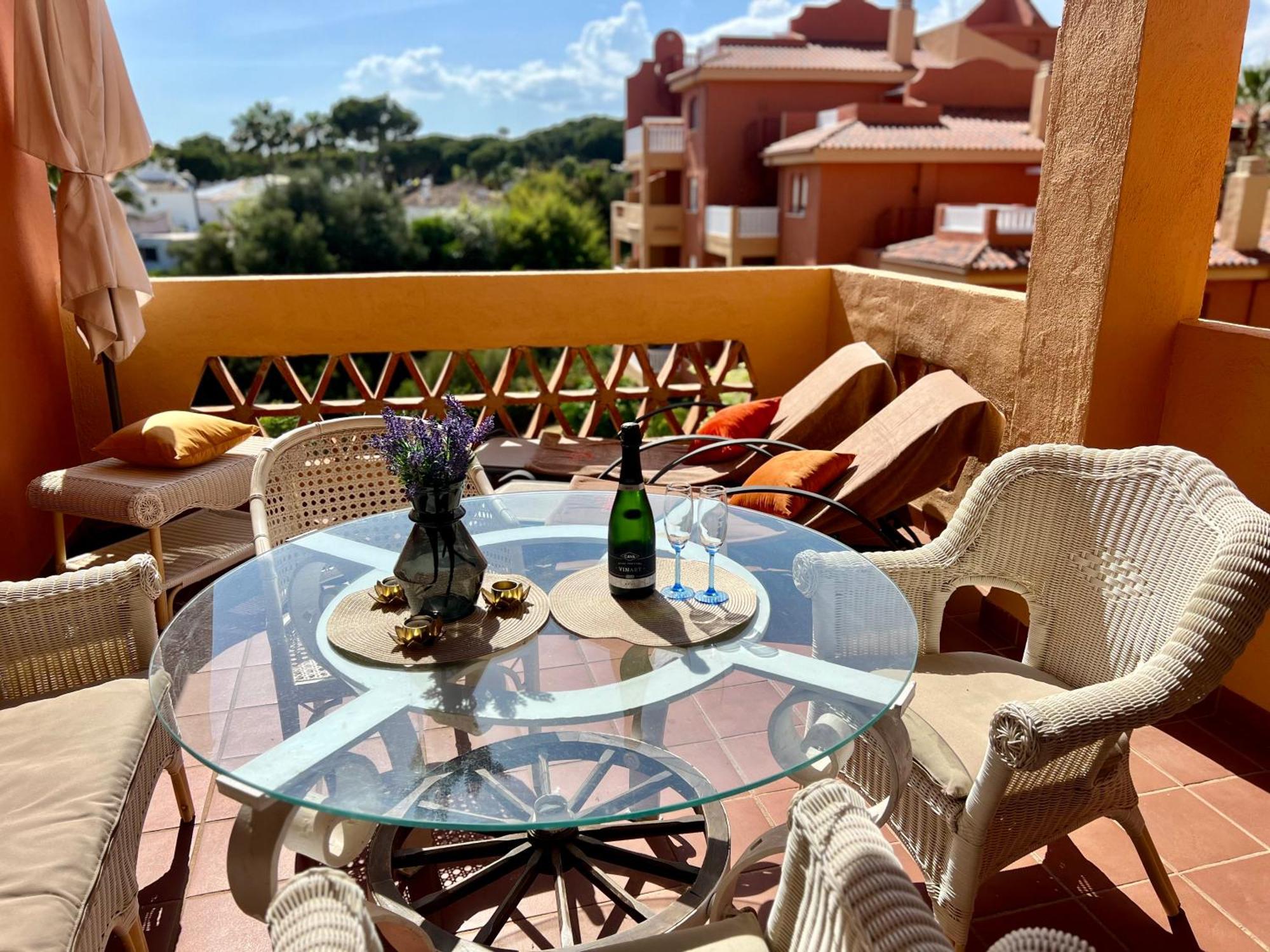 2 Bedroom Apartment Marbella East - La Reserva De Marbella Ngoại thất bức ảnh