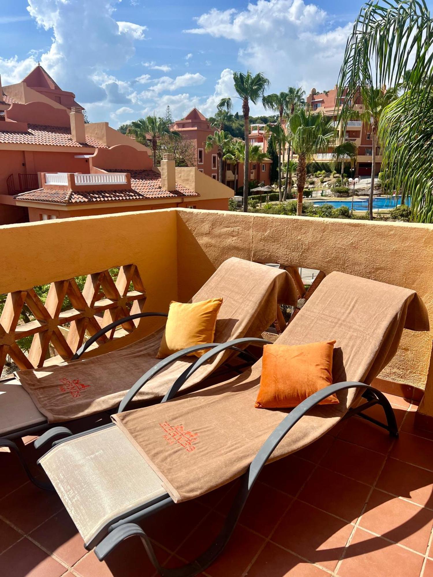 2 Bedroom Apartment Marbella East - La Reserva De Marbella Ngoại thất bức ảnh